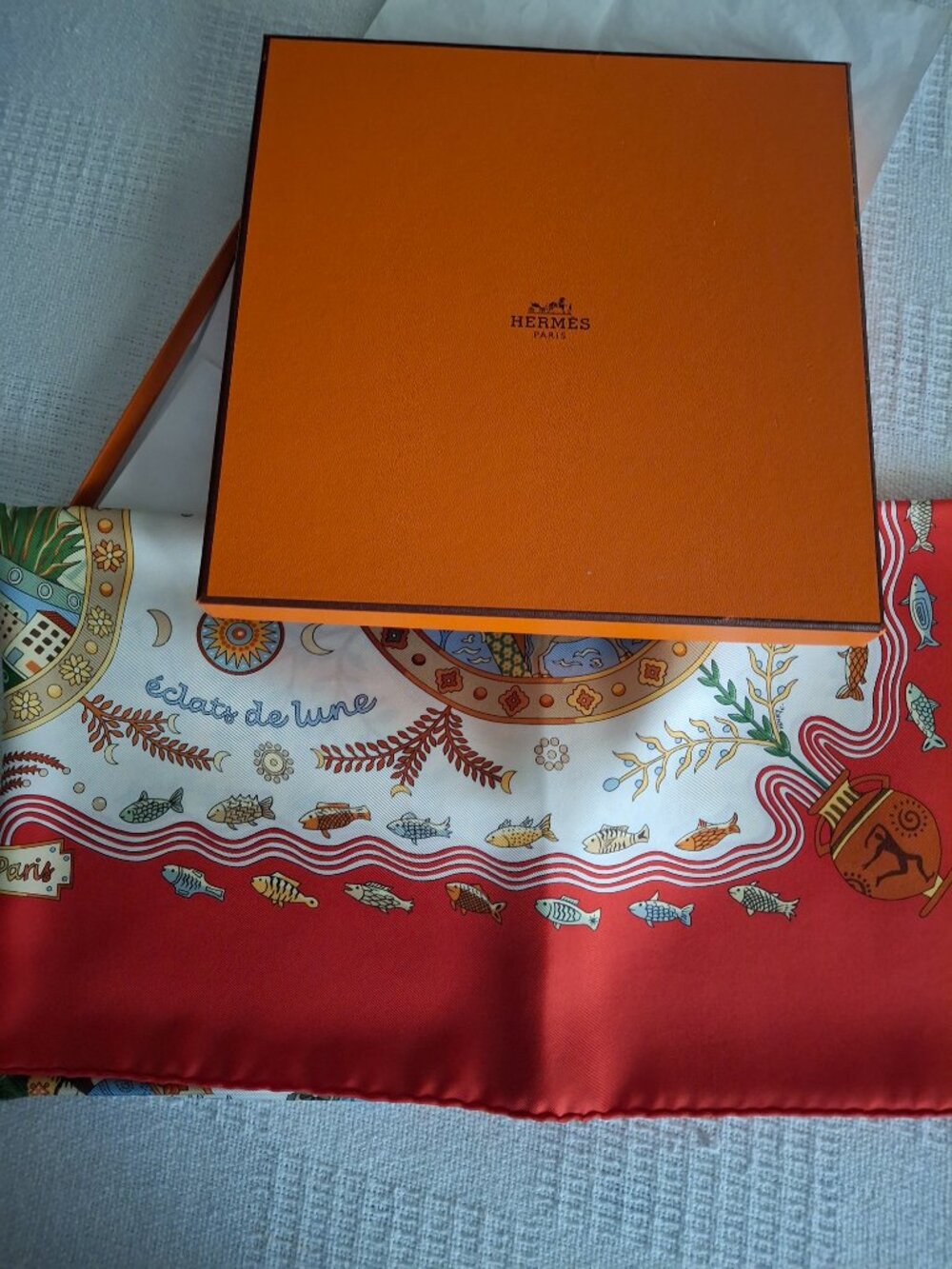 Hermes silk scarf w/box - Picture 5 of 5